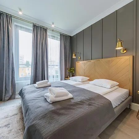 Apartamento Plac Unii Comfort *